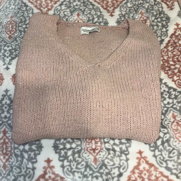 NWT Abercrombie & Fitch Soft A&F Collection Outlet Large comfy pink sweater - Picture 7 of 7